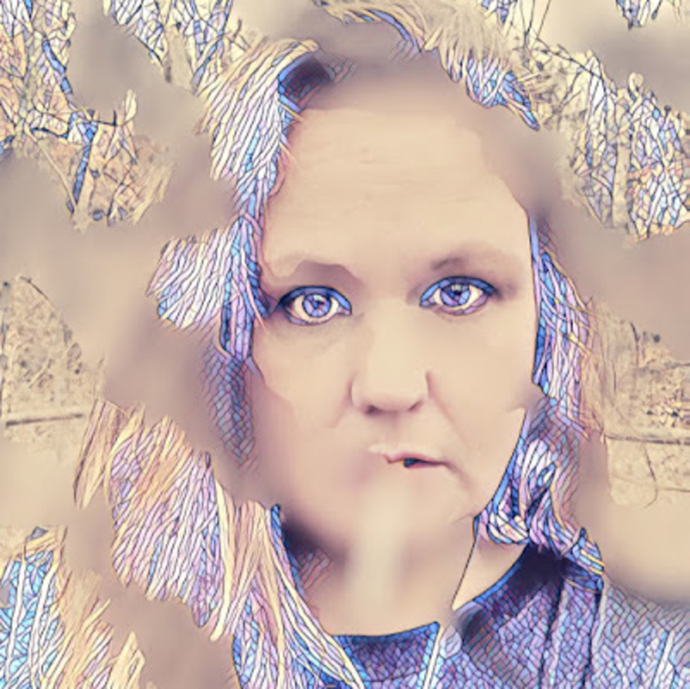 Meet your Posher, Sandii